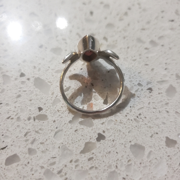 Silver Ring with Garnet Gemstone & Cresent Moon Design -Size 7 - Picture 7 of 7
